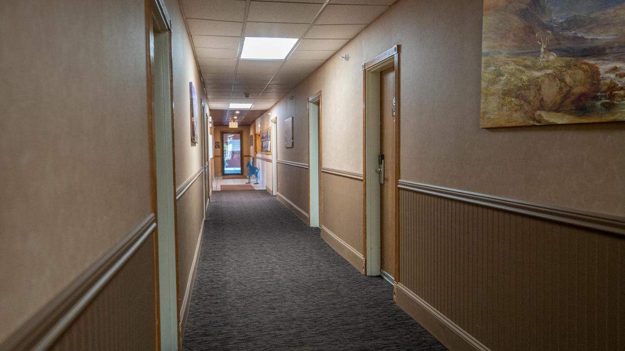 Miles City Hotel Εξωτερικό φωτογραφία